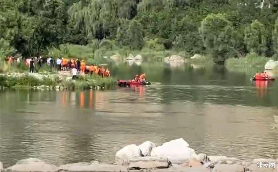 北京房山十渡风景区附近一小型飞机坠毁，民航局已在现场处置    